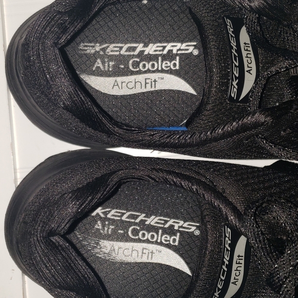 Skechers Arch Fit sneakers - Picture 7 of 8